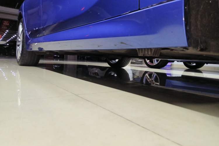 Used BMW 1 Series 2020 125i Leading Model M Sport Package Right Side Sill