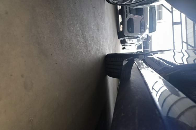 Used BMW 1 Series 2020 120i M Sport Package Right Side Sill