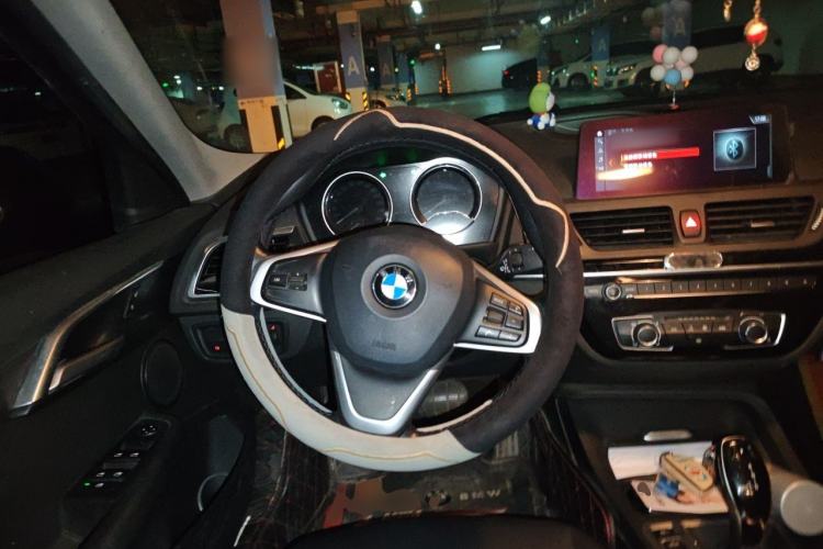 Used BMW 1 Series 2020 120i Fashion Model Steering Wheel