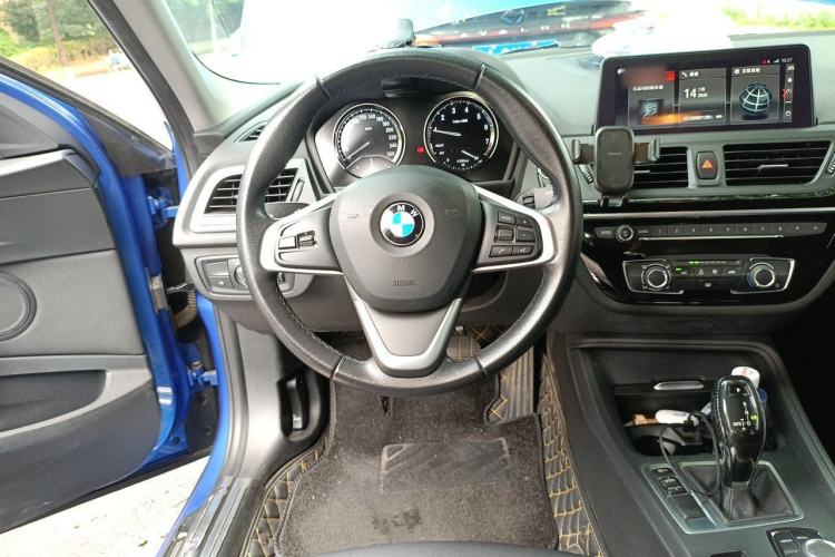 Used BMW 1 Series 2020 120i Fashion Model Steering Wheel