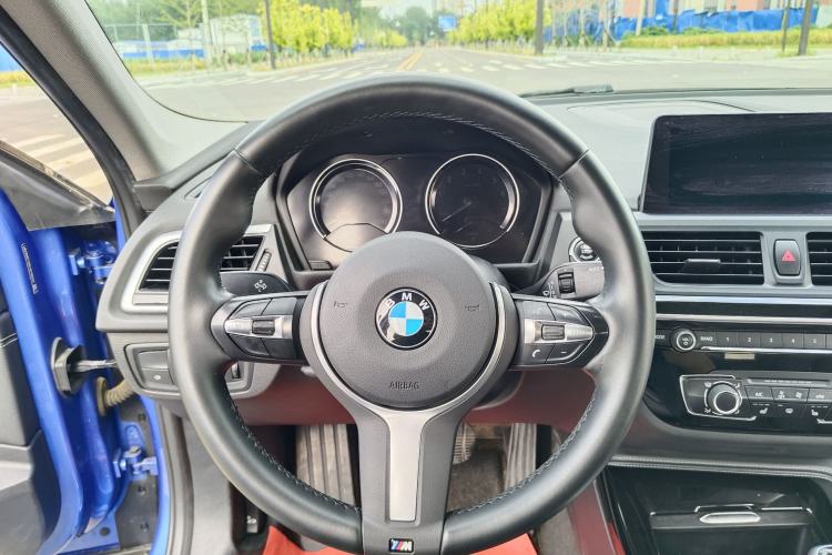 Used BMW 1 Series 2020 120i M Sport Package Steering Wheel