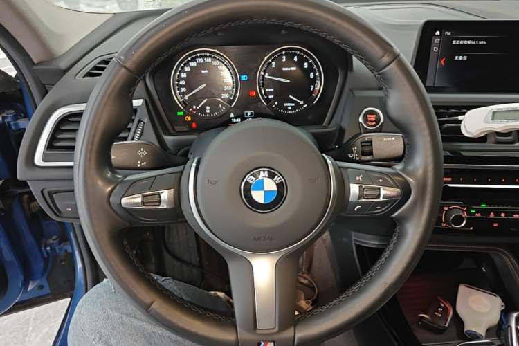 Used BMW 1 Series 2020 120i M Sport Package Steering Wheel