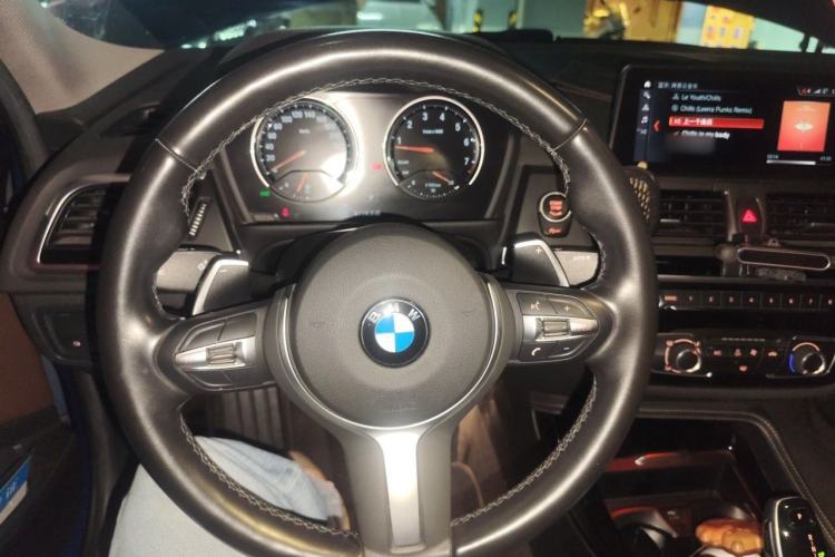 Used BMW 1 Series 2020 125i Leading Model M Sport Package Steering Wheel