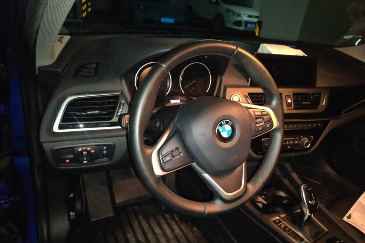 Used BMW 1 Series 2020 120i Fashion Model Steering Wheel