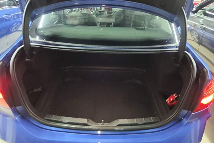 Used BMW 1 Series 2020 125i Leading Model M Sport Package Trunk