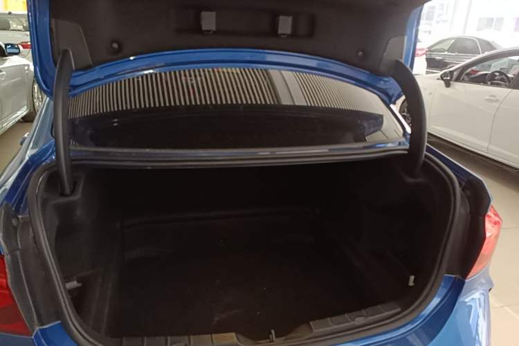 Used BMW 1 Series 2020 125i Leading Model M Sport Package Trunk