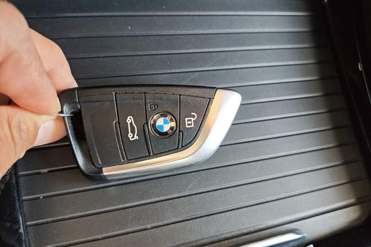 Used BMW 1 Series 2020 125i Leading Model M Sport Package Vehicle Key