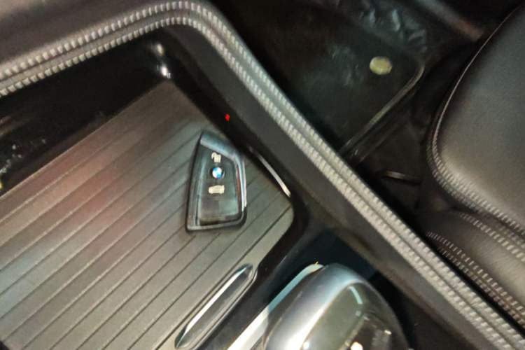 Used BMW 1 Series 2020 120i M Sport Package Vehicle Key