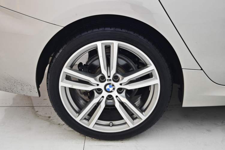 Used BMW 1 Series 2020 125i Leading Model M Sport Package Exterior 7