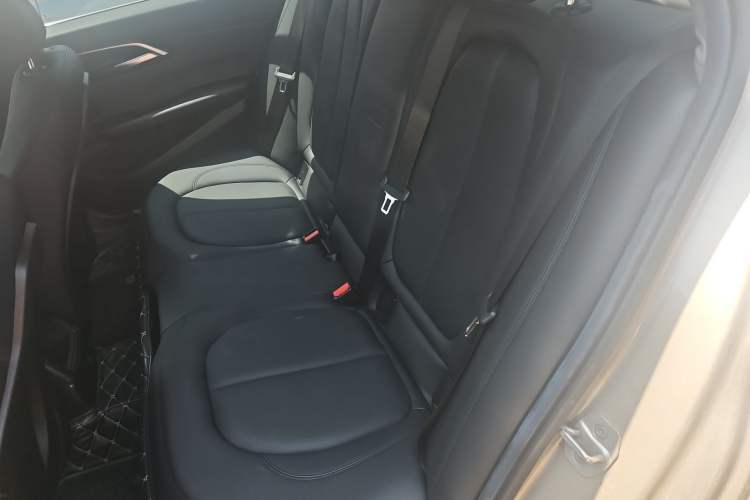 Used BMW 1 Series 2020 120i Fashion Model Interior 1