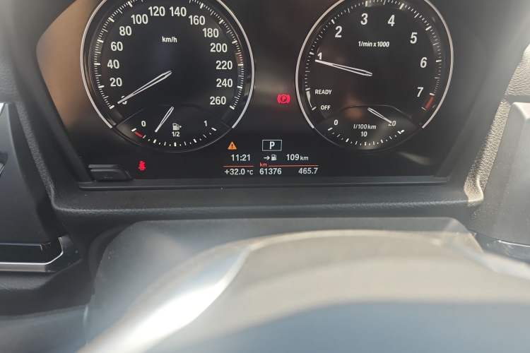 Used BMW 1 Series 2020 120i Fashion Model Odometer Close Up