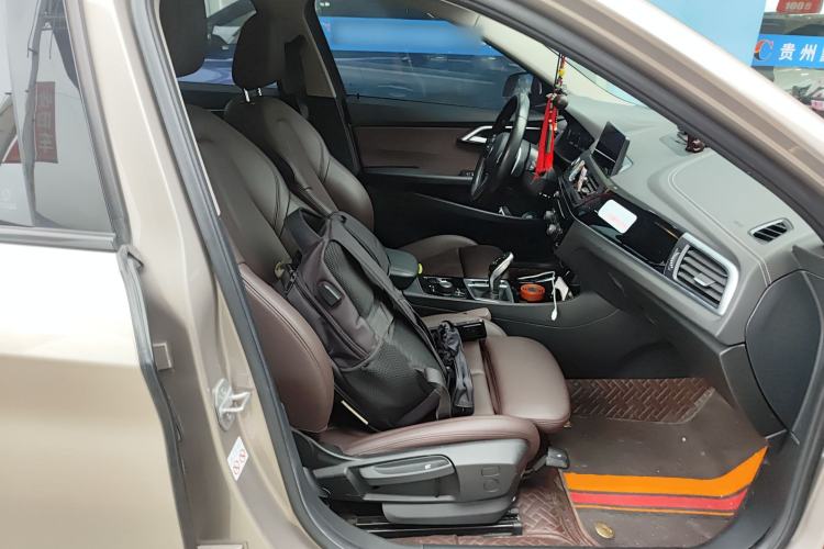 Used BMW 1 Series 2020 125i Leading Model M Sport Package Right Front Seat