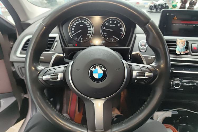 Used BMW 1 Series 2020 125i Leading Model M Sport Package Steering Wheel