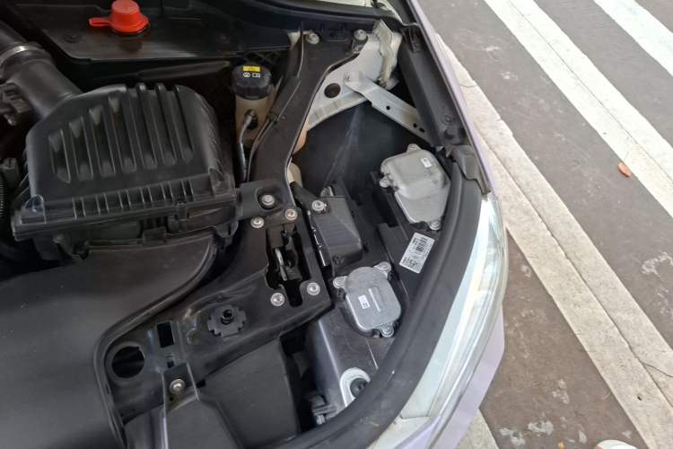 Used BMW 1 Series 2020 120i M Sport Package Engine Bay Left