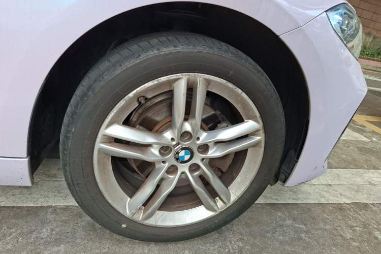 Used BMW 1 Series 2020 120i M Sport Package Right Front Wheel Hub