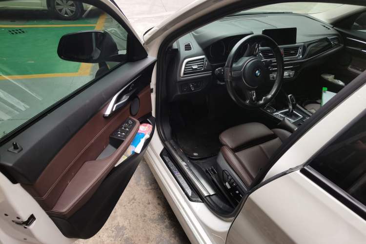 Used BMW 1 Series 2020 120i M Sport Package Driver Seat