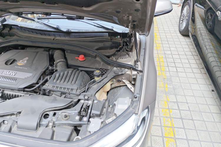 Used BMW 1 Series 2020 120i M Sport Package Engine Bay Left