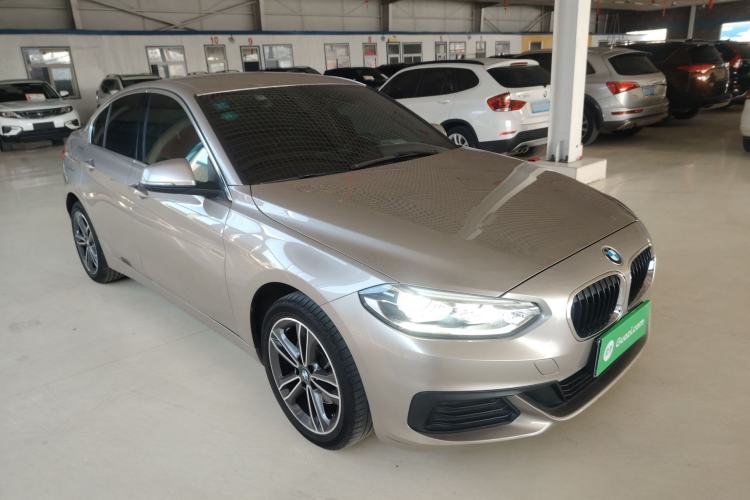 Used BMW 1 Series 2020 120i Fashion Model Front Right 45 Deg