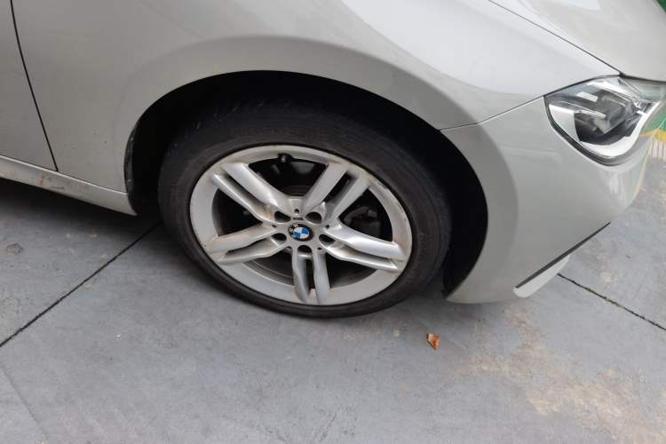 Used BMW 1 Series 2020 120i M Sport Package Right Front Wheel Hub