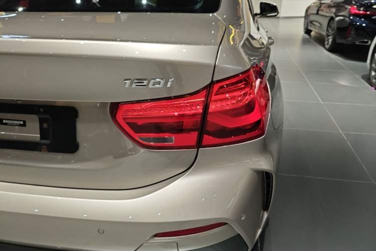 Used BMW 1 Series 2020 120i M Sport Package Right Rear Taillight