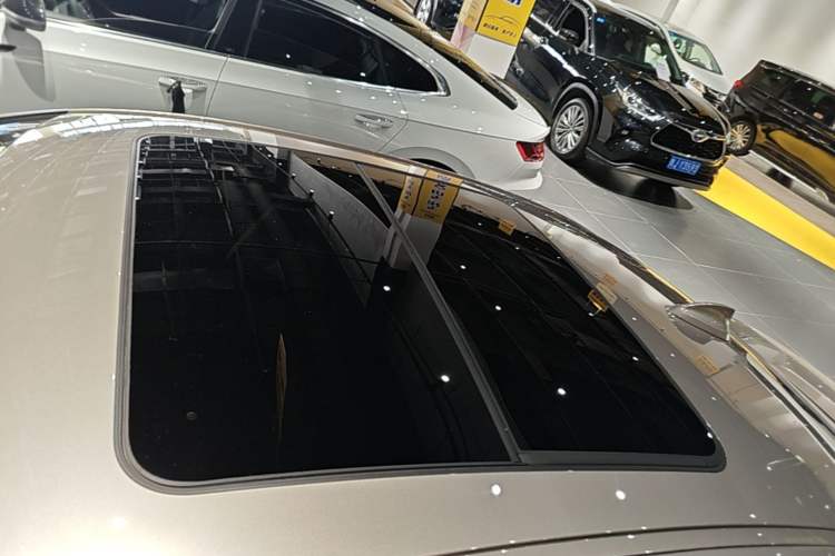 Used BMW 1 Series 2020 120i M Sport Package Roof