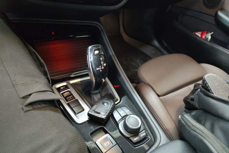 Used BMW 1 Series 2020 125i Leading Model M Sport Package Gear Lever