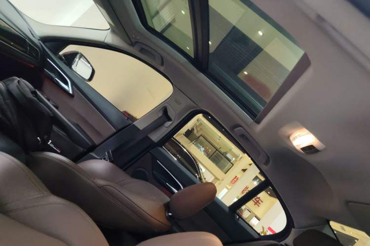 Used BMW 1 Series 2020 125i Leading Model M Sport Package Headliner