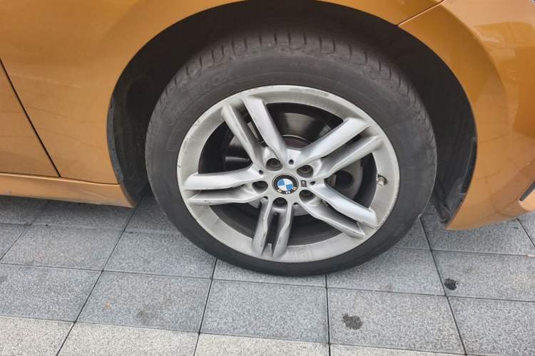 Used BMW 1 Series 2020 120i M Sport Package Right Front Wheel Hub