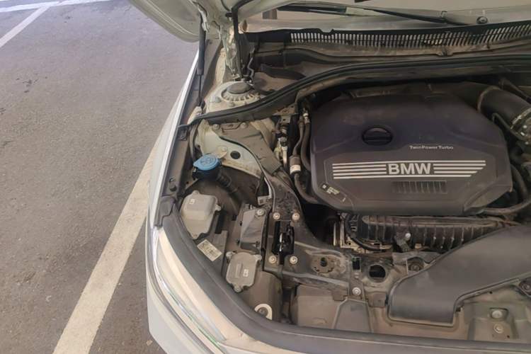 Used BMW 1 Series 2020 120i M Sport Package Engine Bay Right