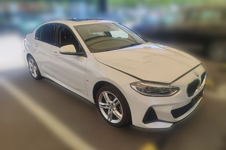 Used BMW 1 Series 2020 120i M Sport Package Front Right 45 Deg