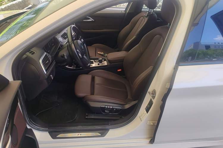 Used BMW 1 Series 2020 120i M Sport Package Left Front Seat