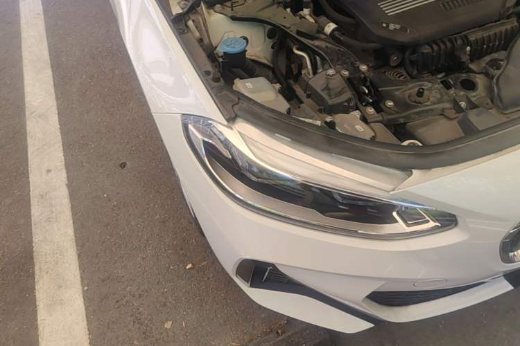 Used BMW 1 Series 2020 120i M Sport Package Right Front Headlight