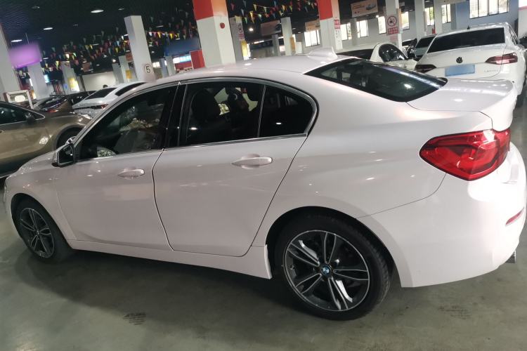 Used BMW 1 Series 2020 120i Fashion Model Exterior 3