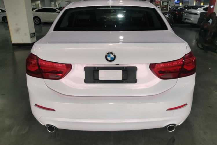 Used BMW 1 Series 2020 120i Fashion Model Exterior 4