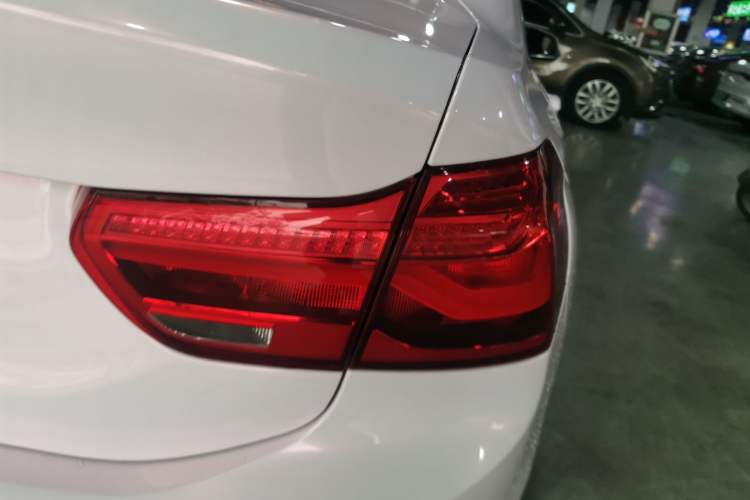 Used BMW 1 Series 2020 120i Fashion Model Exterior 6