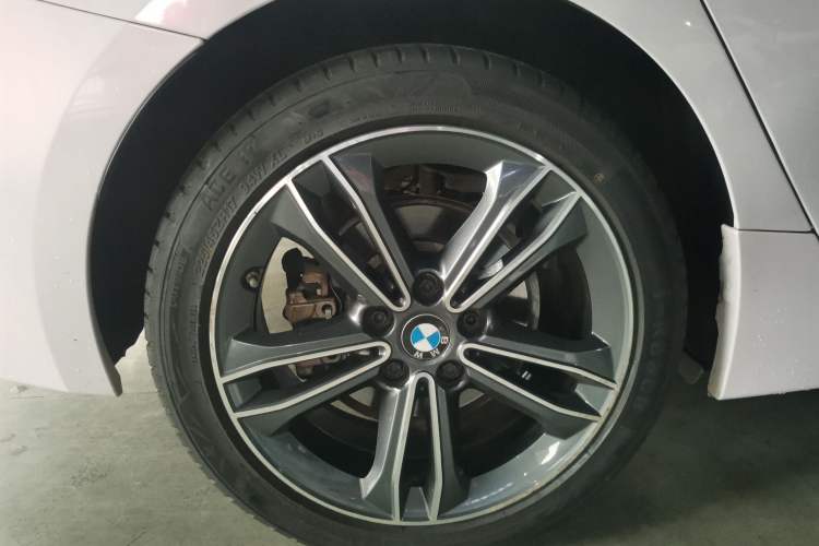 Used BMW 1 Series 2020 120i Fashion Model Exterior 8