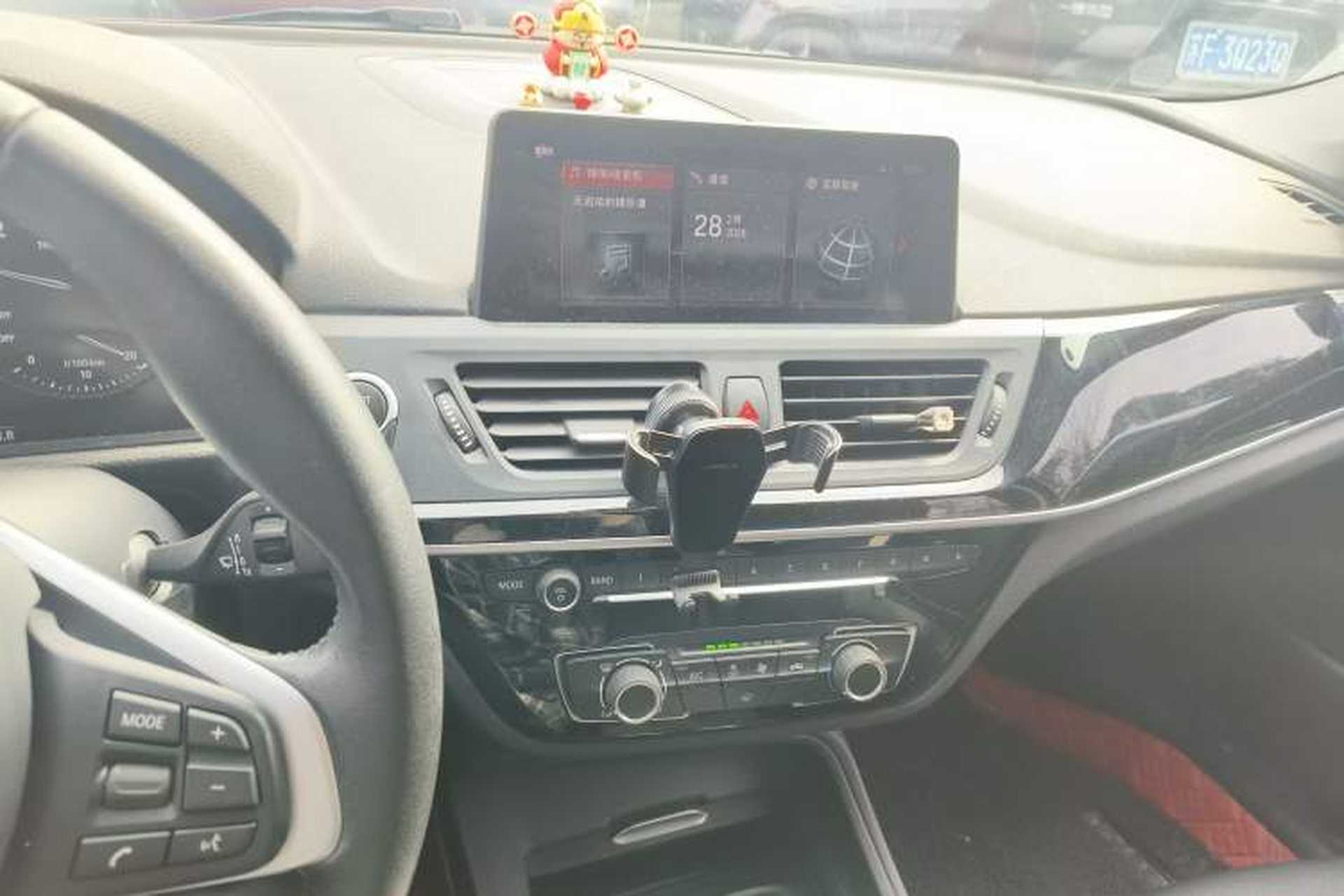 Used BMW 1 Series 2020 120i Fashion Model Audio And AC Panel