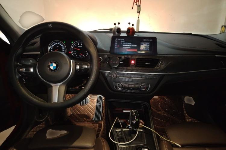 Used BMW 1 Series 2020 120i M Sport Package Center Console