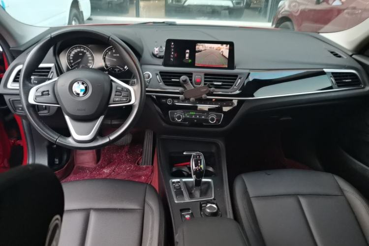 Used BMW 1 Series 2020 120i Fashion Model Center Console