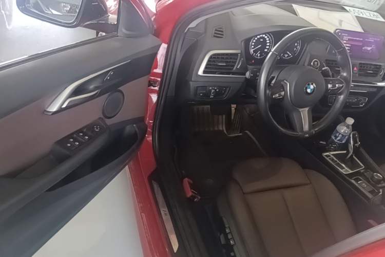 Used BMW 1 Series 2020 125i Leading Model M Sport Package Driver Seat