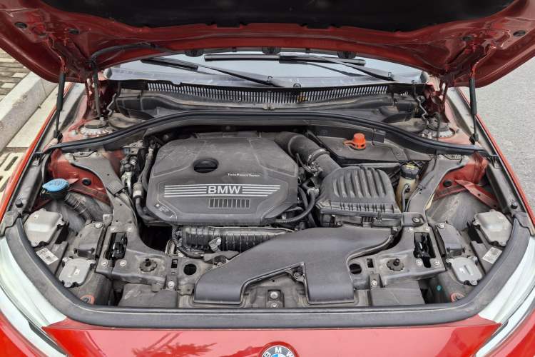 Used BMW 1 Series 2020 120i M Sport Package Engine Bay
