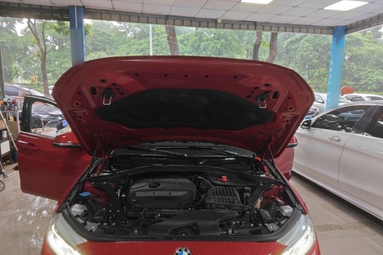 Used BMW 1 Series 2020 120i Fashion Model Engine Bay