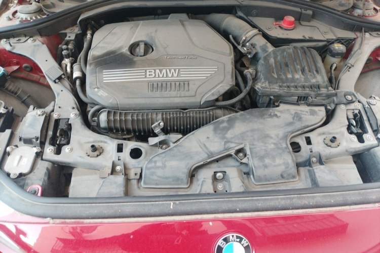 Used BMW 1 Series 2020 125i Leading Model M Sport Package Engine Bay