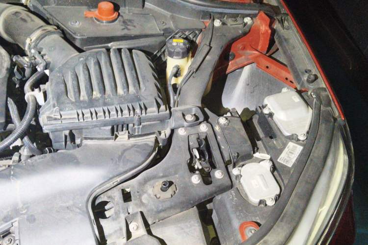 Used BMW 1 Series 2020 120i M Sport Package Engine Bay Left