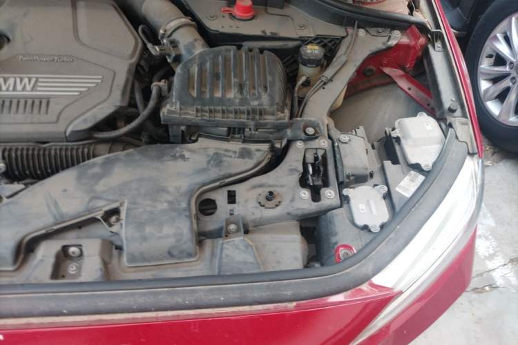 Used BMW 1 Series 2020 125i Leading Model M Sport Package Engine Bay Left