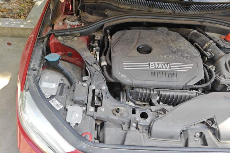 Used BMW 1 Series 2020 120i M Sport Package Engine Bay Right
