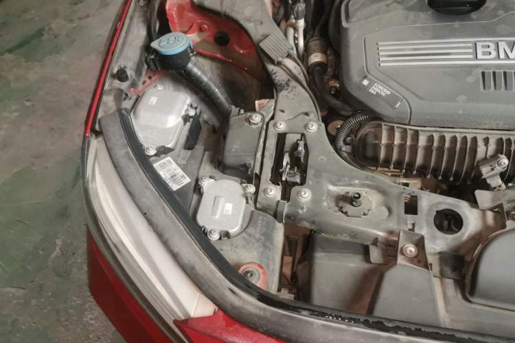 Used BMW 1 Series 2020 125i Leading Model M Sport Package Engine Bay Right