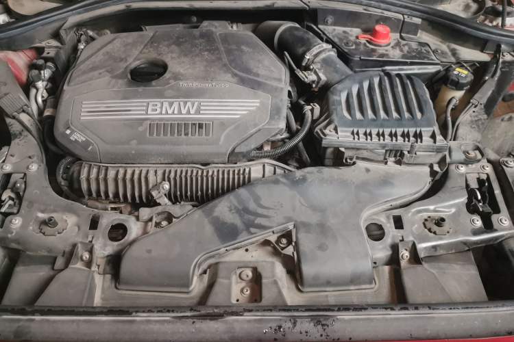 Used BMW 1 Series 2020 125i Leading Model M Sport Package Engine Bay