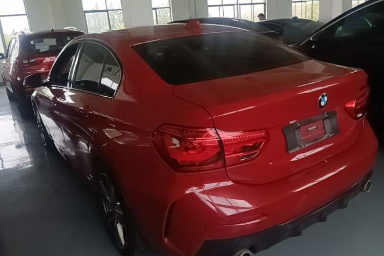 Used BMW 1 Series 2020 125i Leading Model M Sport Package Exterior 2