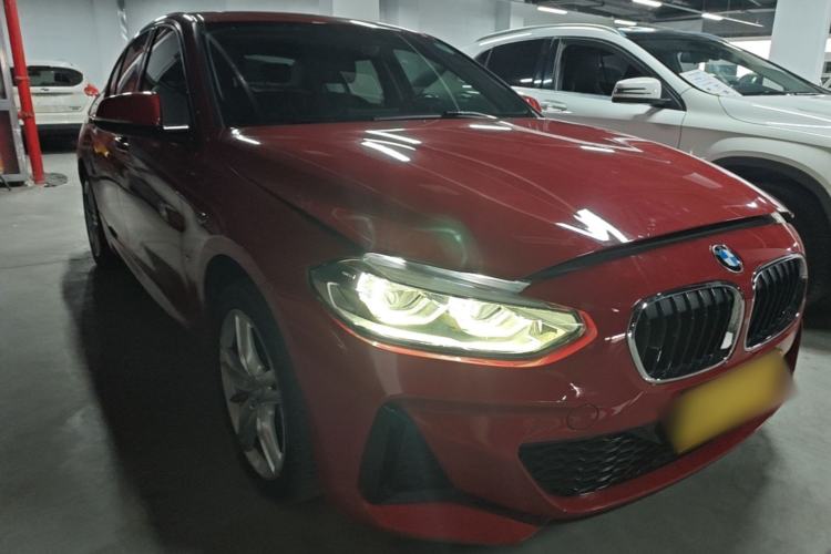 Used BMW 1 Series 2020 120i M Sport Package Front Right 45 Deg